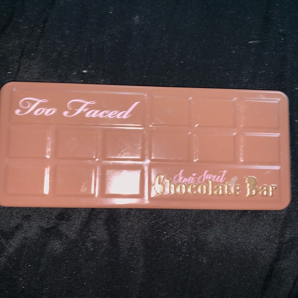Too Faced Semi Sweet chocolate bar pallet